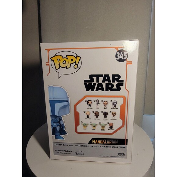 Mandalorian Holographic GLOW Star Wars Ent Earth Exclusive!!!#345 - Picture 3 of 6